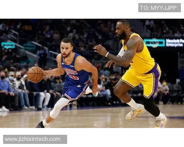 詹姆斯：篮球之王的传奇旅程与辉煌成就解析